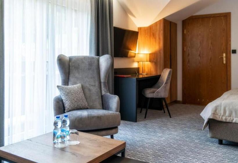 هتل Meta Resort & Vine Spa