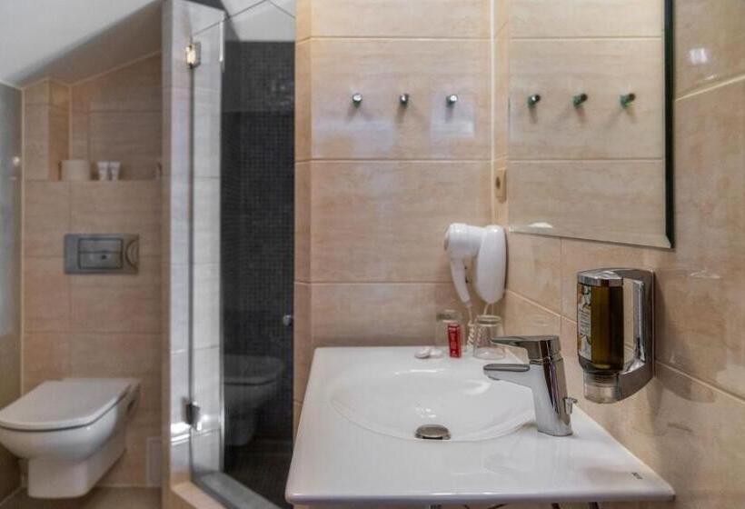 هتل Meta Resort & Vine Spa