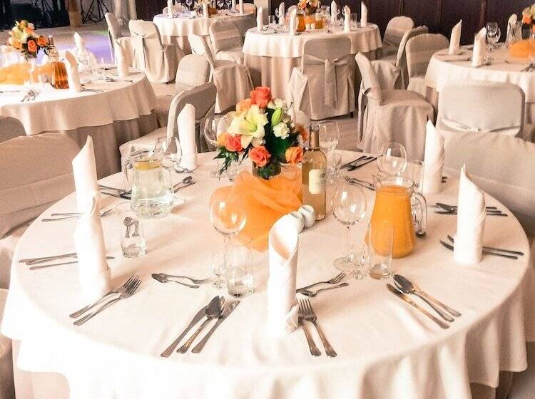 هتل Pałac łazienki Ii