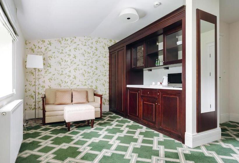 בית מלון כפרי Pałac Romantyczny