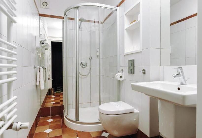 בית מלון כפרי Pałac Romantyczny