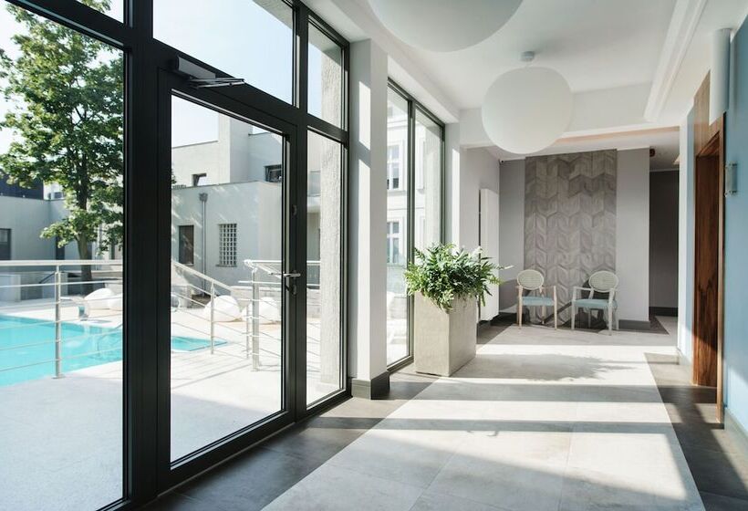 בית מלון כפרי Pałac Romantyczny