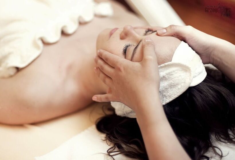 Отель Park Rekreacyjno Biznesowy Las Woda