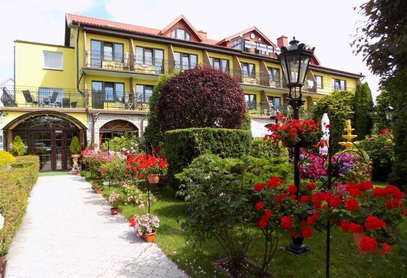 هتل Pensjonat Angela