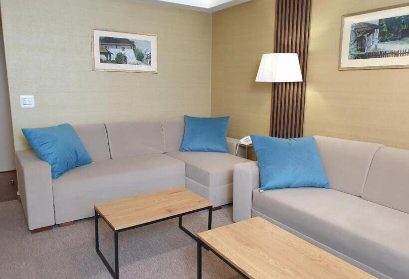 هتل Pensjonat Kazimierski