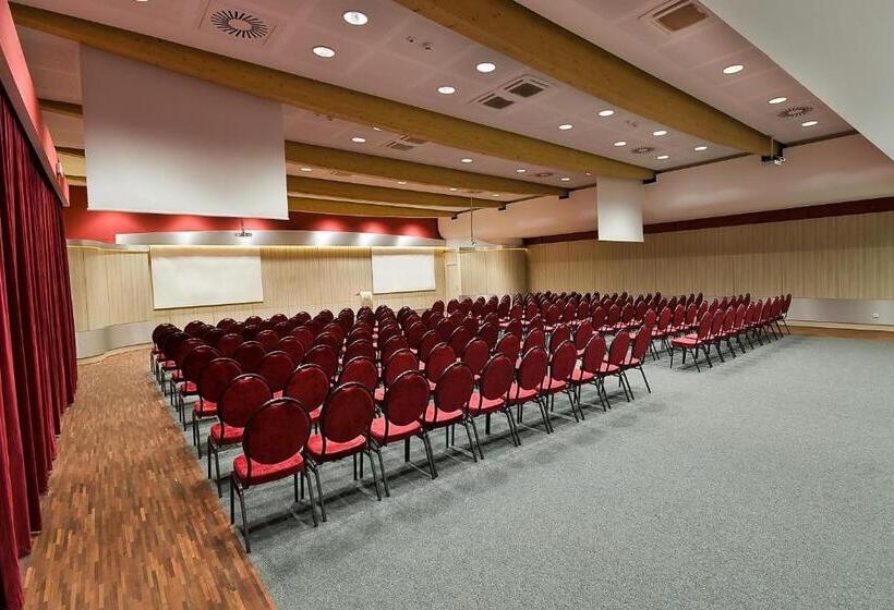 فندق Poznański A2