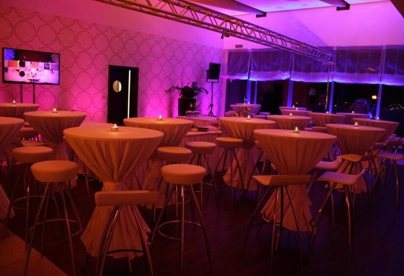 فندق Poznański A2