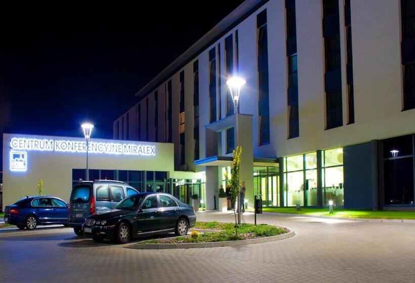 فندق Poznański A2