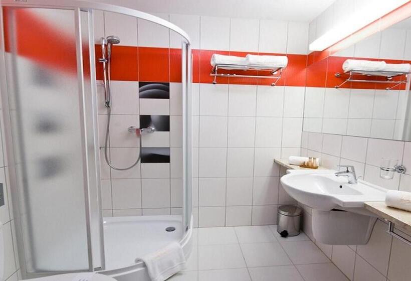 فندق Poznański A2