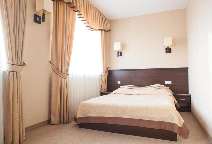 호텔 Przedwiośnie