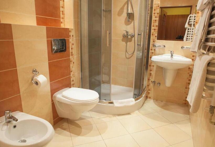 호텔 Przedwiośnie