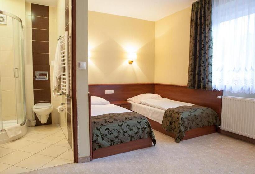 호텔 Przedwiośnie