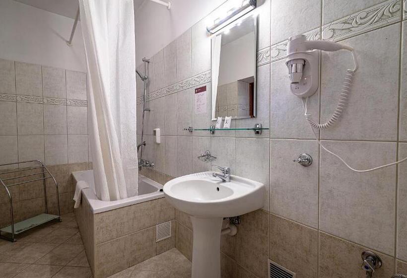 호텔 Przy Oślej Bramie Zamek Książ