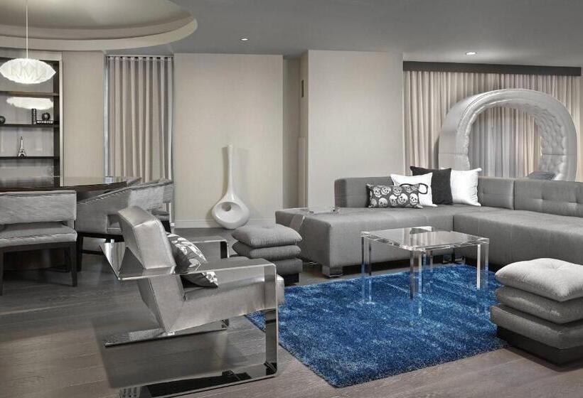 فندق Renaissance Edmonton Airport