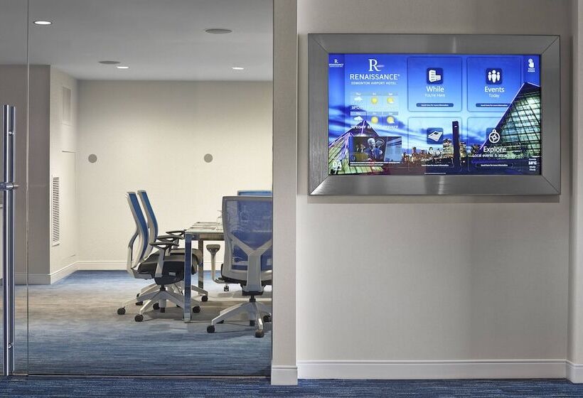 فندق Renaissance Edmonton Airport