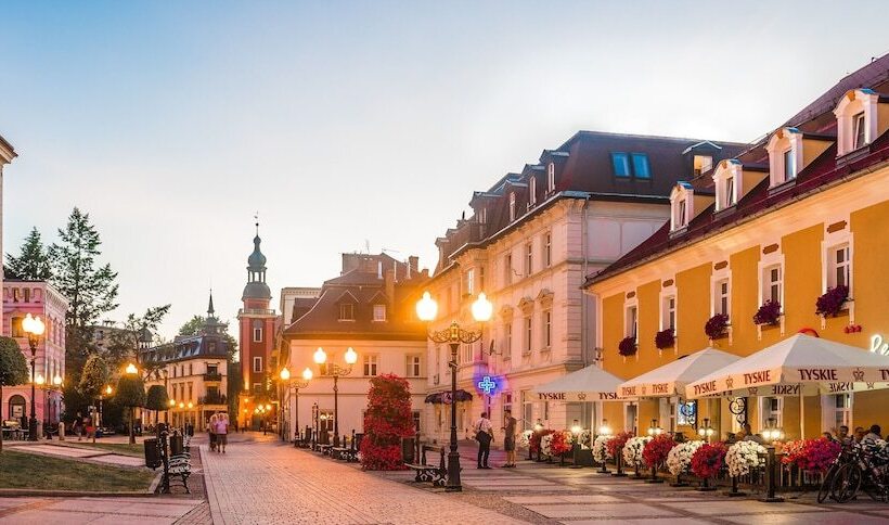 호텔 Restauracja Caspar