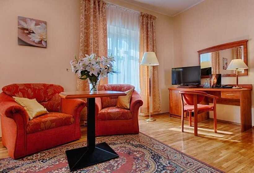 호텔 Restauracja Caspar