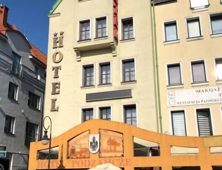 酒店 Podzamcze
