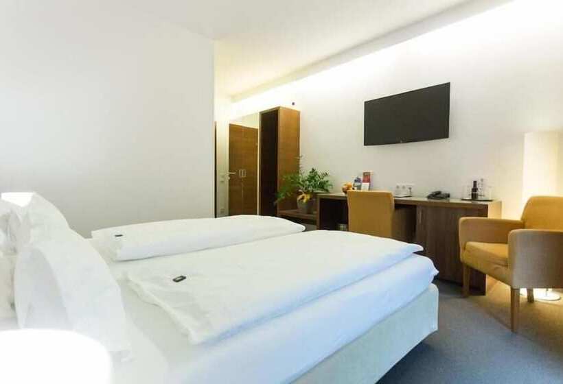 בית מלון כפרי & Restaurant Christkindlwirt