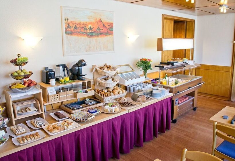 Отель Restaurant Kastanienhof Lauingen