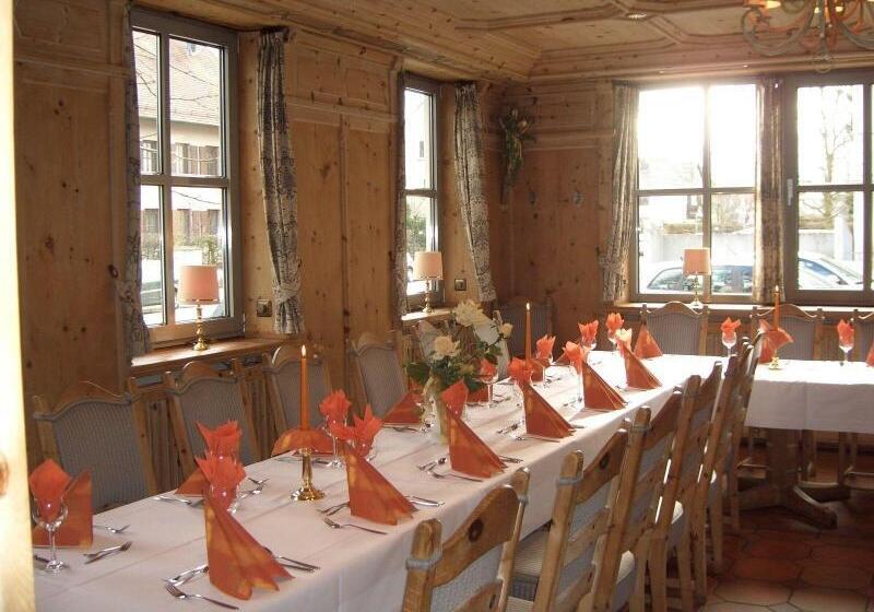 Отель Restaurant Kastanienhof Lauingen