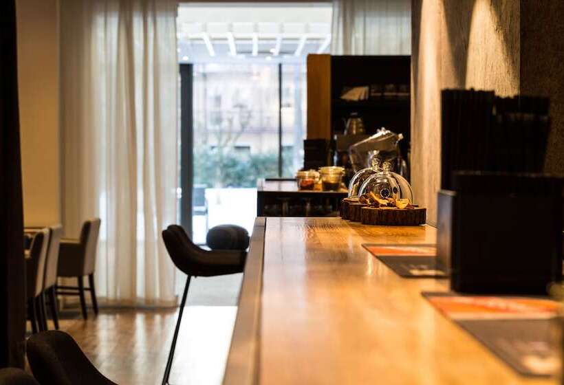 Отель Shuum Boutique Wellness