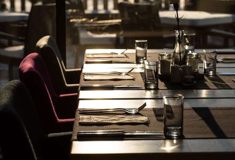 Отель Shuum Boutique Wellness