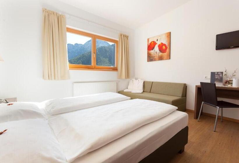 בית מלון כפרי Sole   Sonne