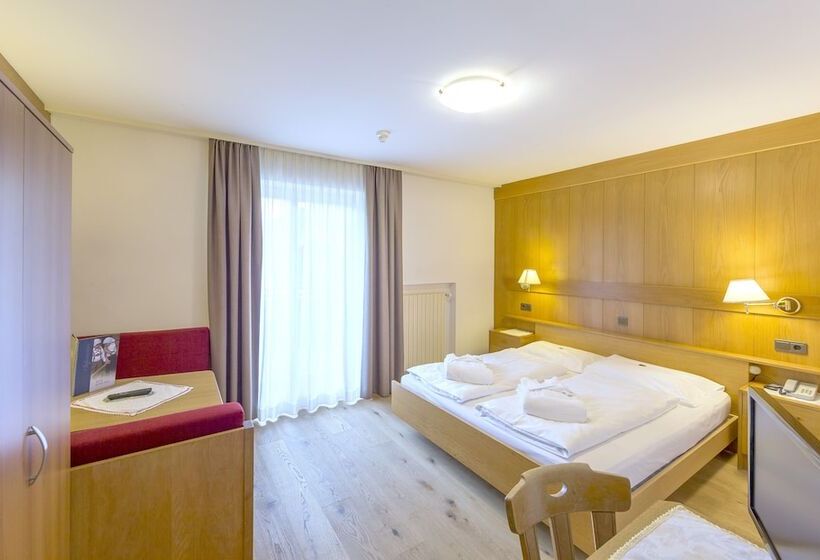 בית מלון כפרי Sole   Sonne