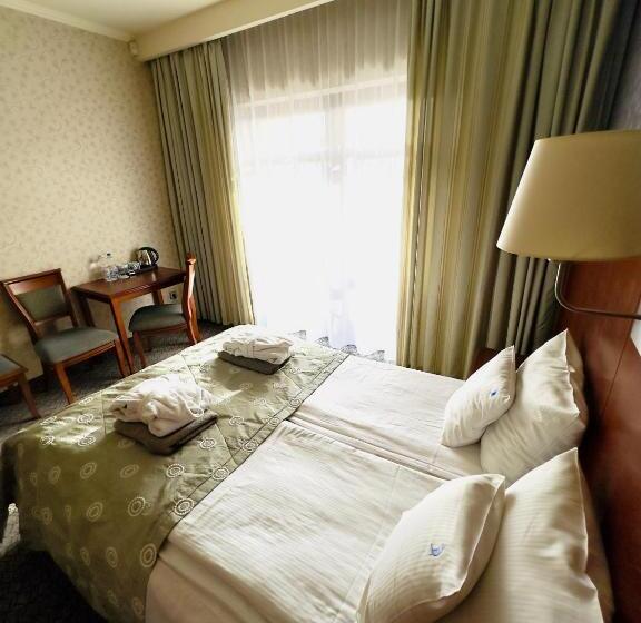 Отель &spa Stary Dziwnów Basen Swimming Pool