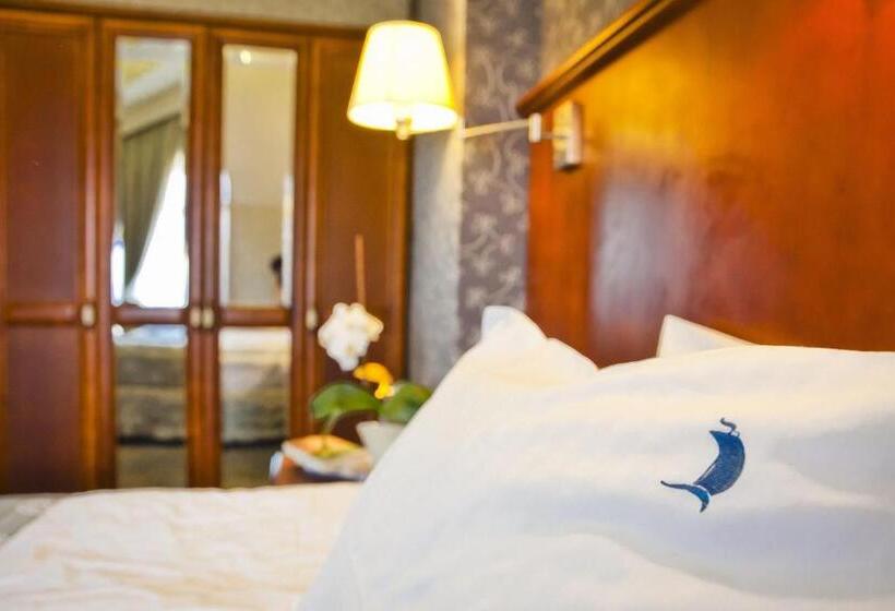 Отель &spa Stary Dziwnów Basen Swimming Pool