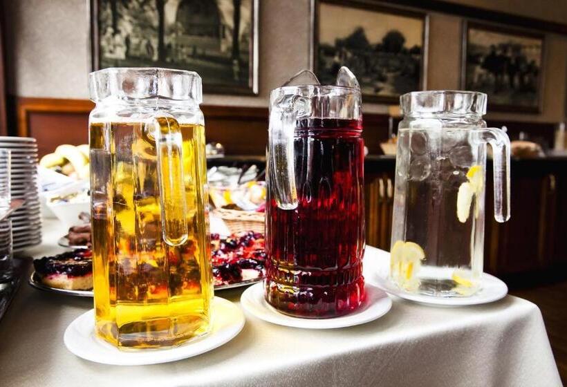 Отель &spa Stary Dziwnów Basen Swimming Pool