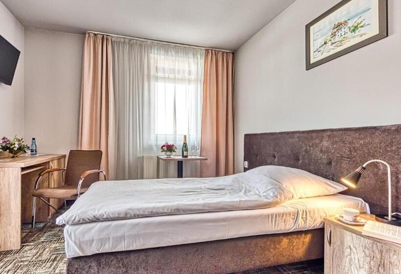 فندق St Lukas Medical & Spa