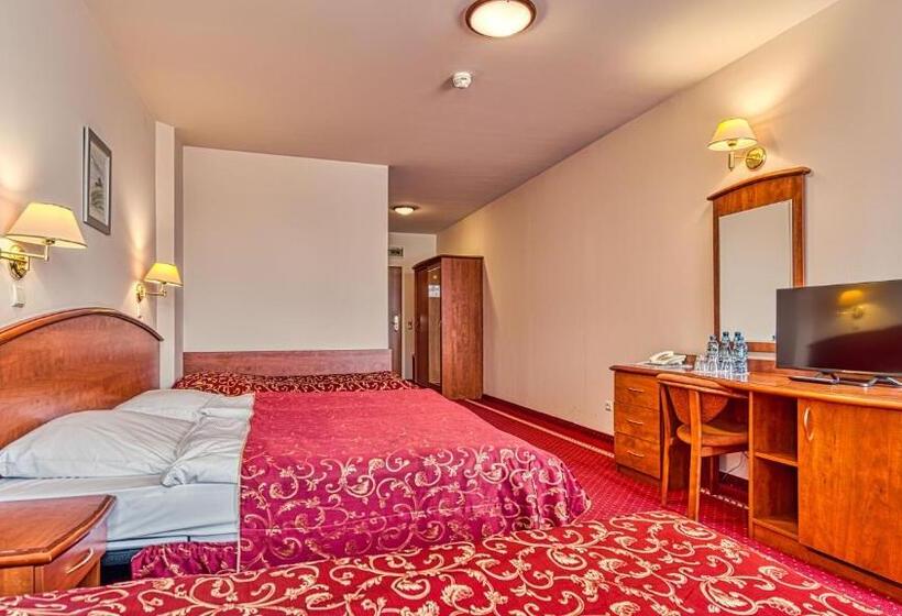 فندق St Lukas Medical & Spa