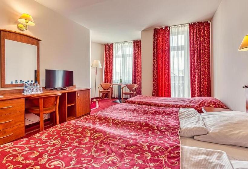 فندق St Lukas Medical & Spa