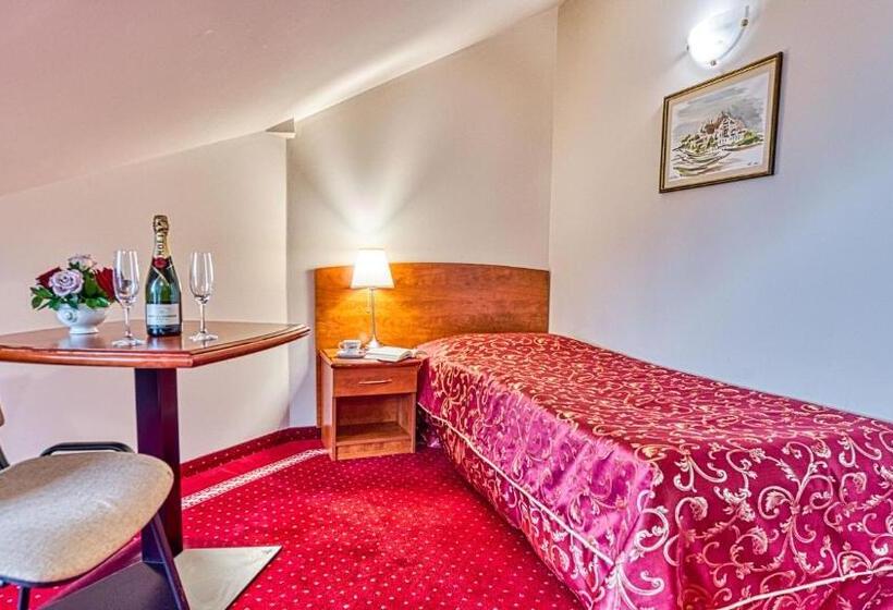 فندق St Lukas Medical & Spa