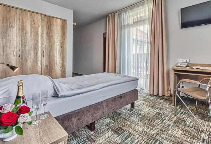 فندق St Lukas Medical & Spa