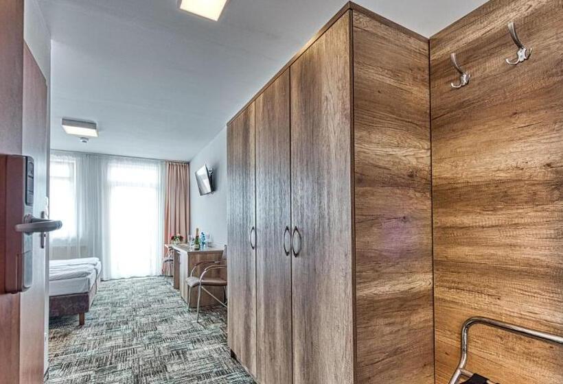 فندق St Lukas Medical & Spa