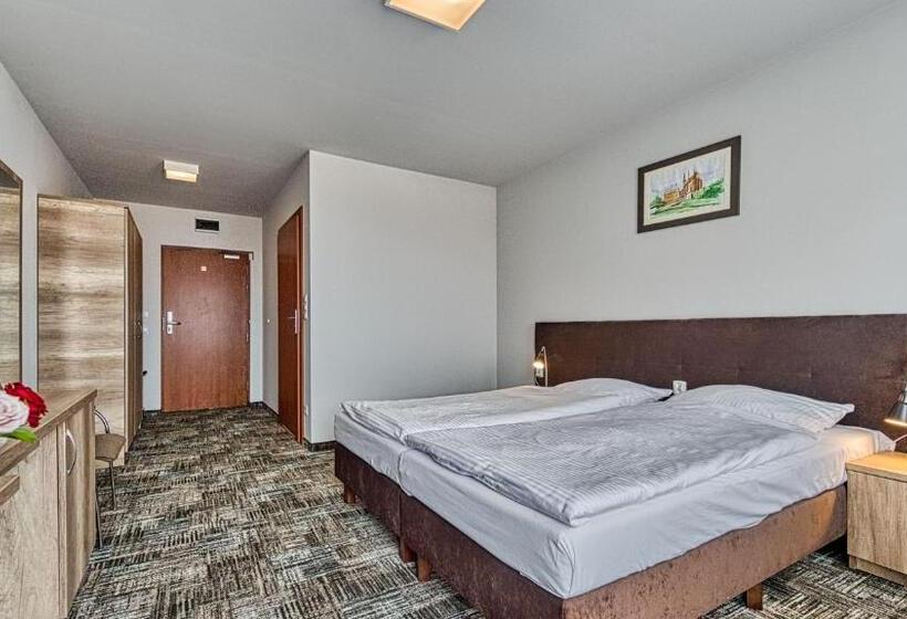 فندق St Lukas Medical & Spa