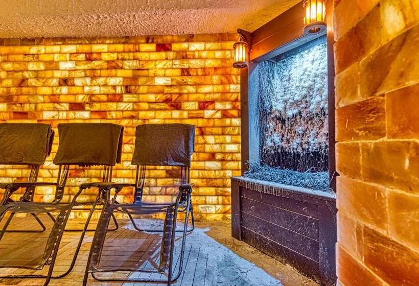 فندق St Lukas Medical & Spa