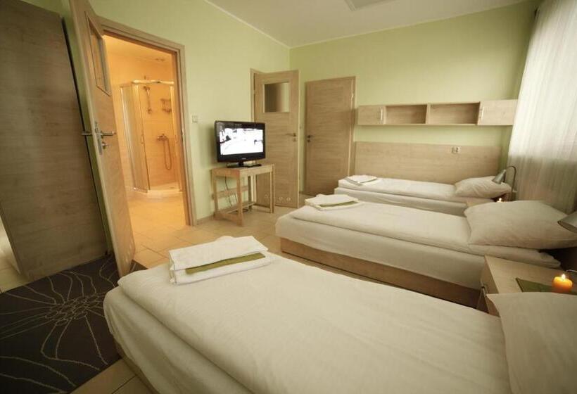 בית מלון כפרי Standard Delegacyjny Bed & Breakfast