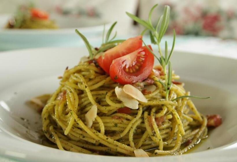 ホテル Stary Tartak