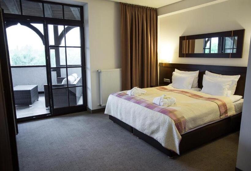 ホテル Stary Tartak