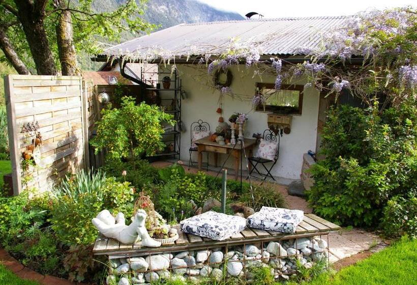 בית מלון כפרי Thalerhof