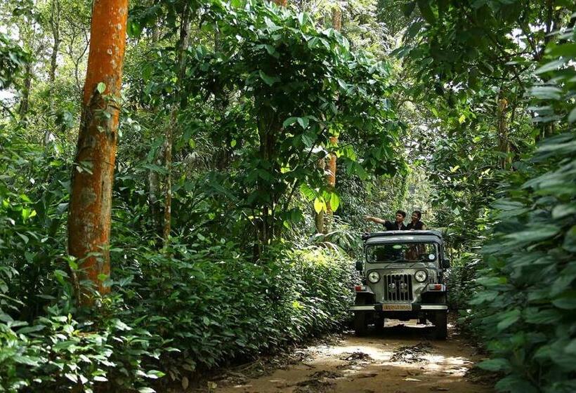 هتل Elephant Court Thekkady