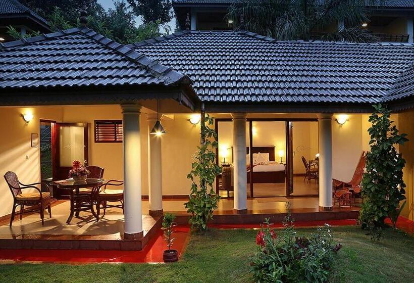 هتل Elephant Court Thekkady
