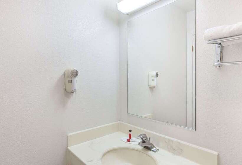 فندق Travelodge By Wyndham Los Banos Ca