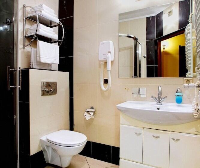 Usługi Hotelowe 17 Zwiedzanie Muzeum Kresów Gratis