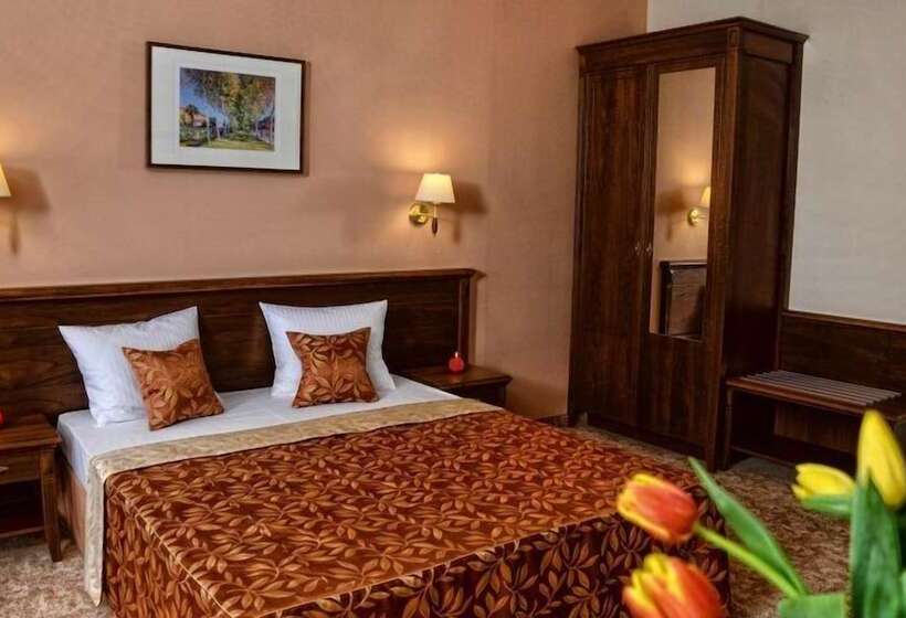 فندق Ventus Natural & Medical Spa