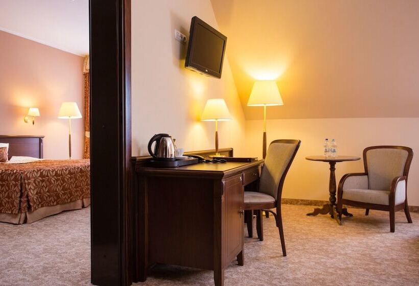 فندق Ventus Natural & Medical Spa